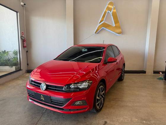 VOLKSWAGEN POLO 1.0 MPI TOTAL FLEX MANUAL VOLKSWAGEN POLO 1.0 MPI TOTAL FLEX MANUAL